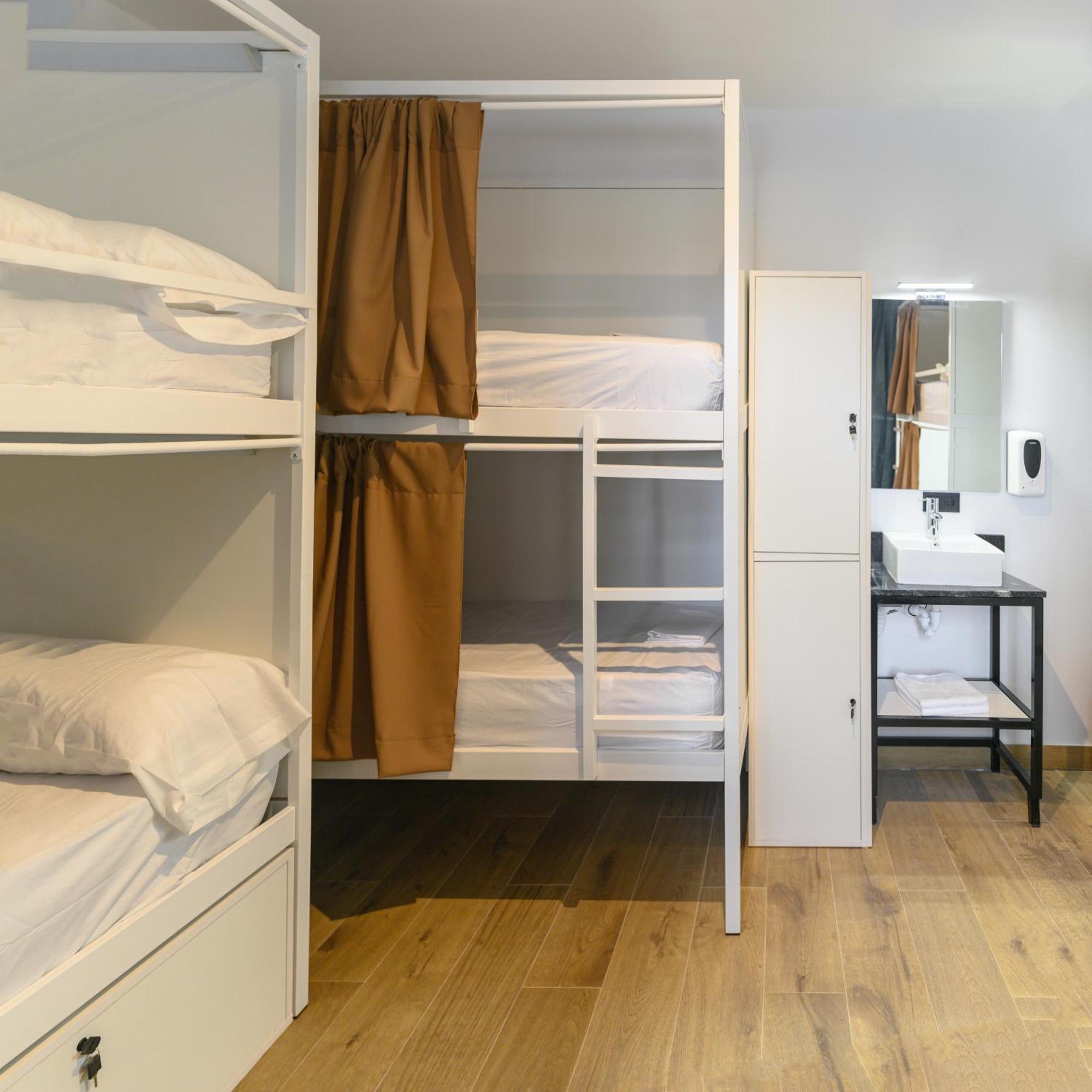 Vad Hostel Alicante - Youth Hostel Age Limit 18-49 Eksteriør bilde
